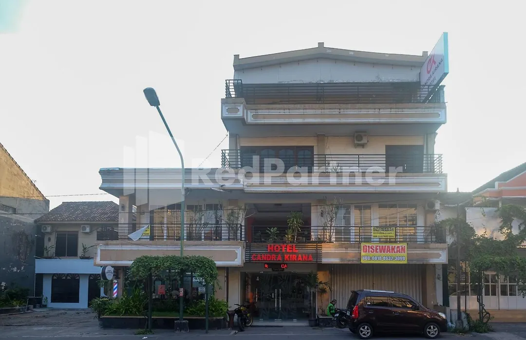 OYO 206 Hotel Candra Kirana-1